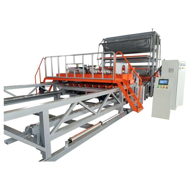 Reinforcing wire mesh welding machine